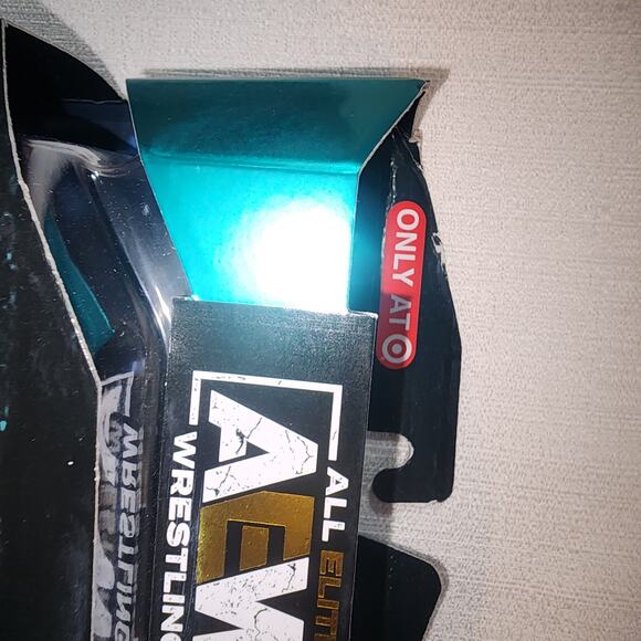 AEW Bryan Danielson unmatched collection #01 - Picture 5 of 6